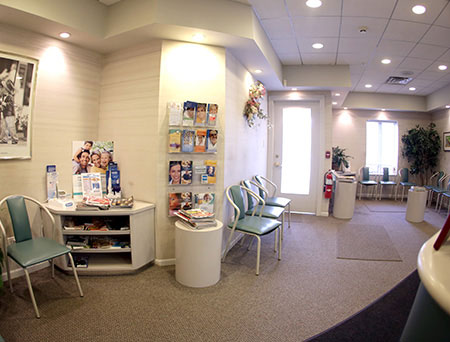 Apple Dentistry | Dental Bridges, Night Guards and Veneers